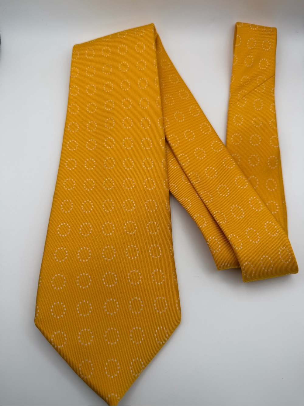 Ralph Lauren Purple Label Gold Geometric Tie Made in England 3.5”